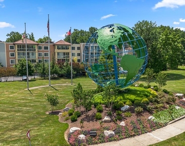 3005 S Leisure World Boulevard - Photo Thumbnail 41