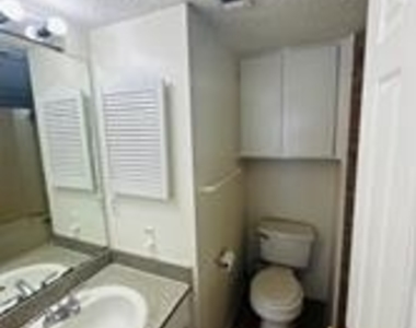 2401 Leon St - Photo Thumbnail 11
