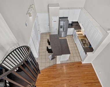 501 Hungerford Drive - Photo Thumbnail 21