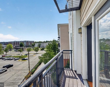 501 Hungerford Drive - Photo Thumbnail 33