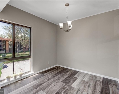 5915 Tamar Drive - Photo Thumbnail 9