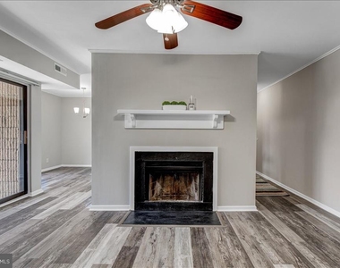 5915 Tamar Drive - Photo Thumbnail 5