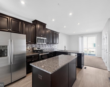 7023 Mahant Way - Photo Thumbnail 2