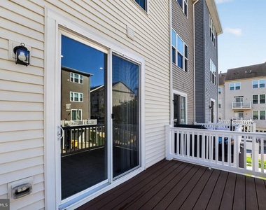 7023 Mahant Way - Photo Thumbnail 30