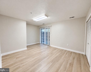3335 Hollow Court - Photo Thumbnail 5