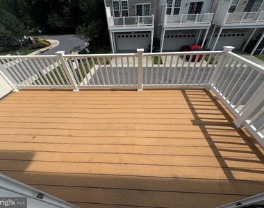 7807 Cherrel Brooks Way - Photo Thumbnail 31