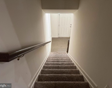 7807 Cherrel Brooks Way - Photo Thumbnail 24