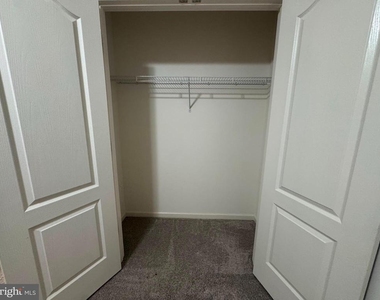 7807 Cherrel Brooks Way - Photo Thumbnail 14