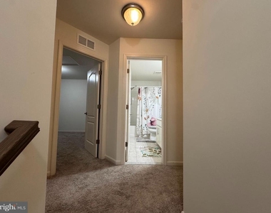 7807 Cherrel Brooks Way - Photo Thumbnail 23