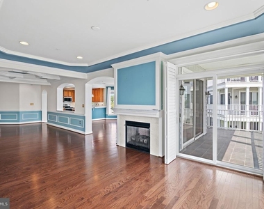 4700 Water Park Drive - Photo Thumbnail 8