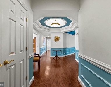 4700 Water Park Drive - Photo Thumbnail 6
