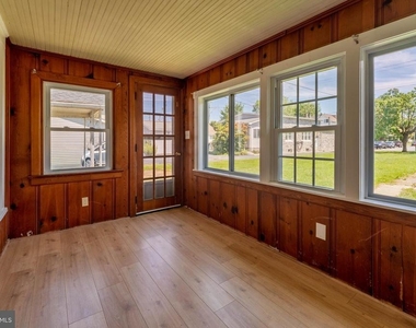 425 Otsego Street - Photo Thumbnail 11