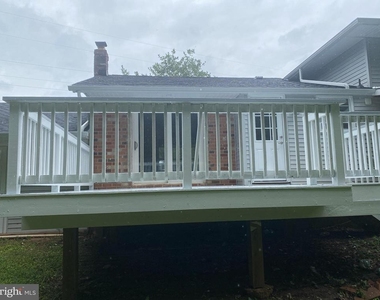 3615 Laguna Court - Photo Thumbnail 12