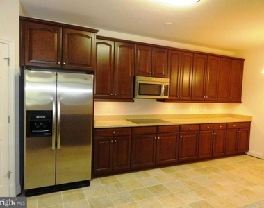 3100 Stone Cliff Drive - Photo Thumbnail 1