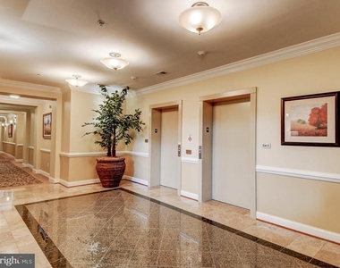 3100 Stone Cliff Drive - Photo Thumbnail 19