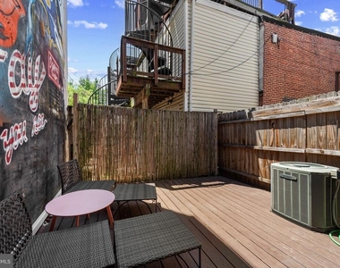1106 William Street - Photo Thumbnail 7