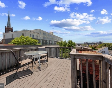 1106 William Street - Photo Thumbnail 11