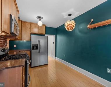 1106 William Street - Photo Thumbnail 19