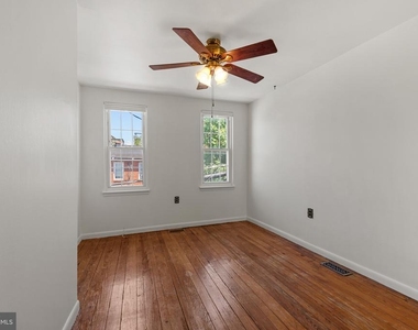 1106 William Street - Photo Thumbnail 32