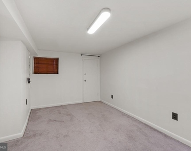 1106 William Street - Photo Thumbnail 23