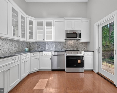 6 Youngs Farm Court - Photo Thumbnail 11