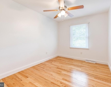 1632 Angus Court - Photo Thumbnail 11