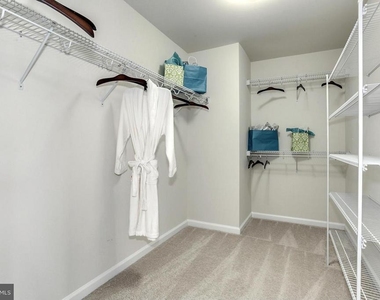 8603 Crooked Tree Lane - Photo Thumbnail 21