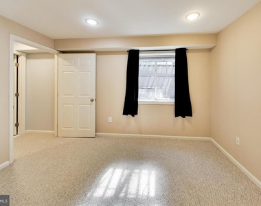 8071 Clark Station Road - Photo Thumbnail 32