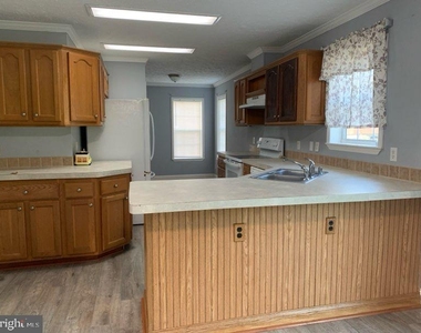 30300 Irons Lane - Photo Thumbnail 4
