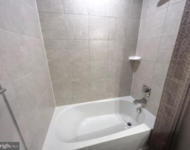 1903 Spearfish Court - Photo Thumbnail 24
