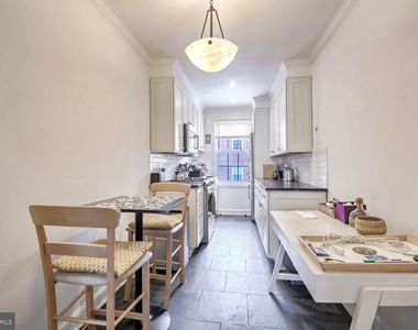 2803 Cortland Place Nw - Photo Thumbnail 5