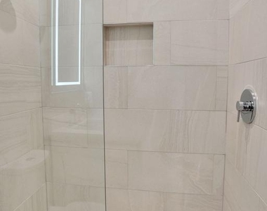 725 Euclid Street Nw - Photo Thumbnail 5