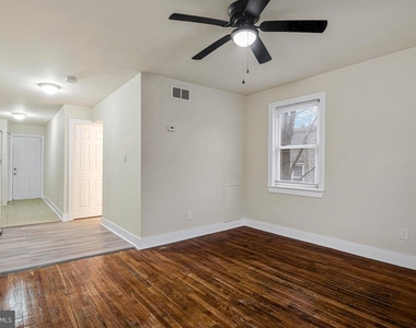 3427 B Street Se - Photo Thumbnail 7