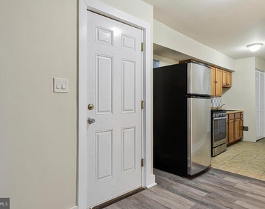 3427 B Street Se - Photo Thumbnail 3