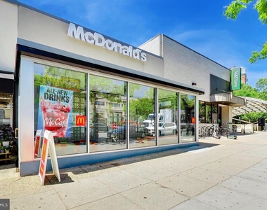 2501 Calvert Street Nw - Photo Thumbnail 31
