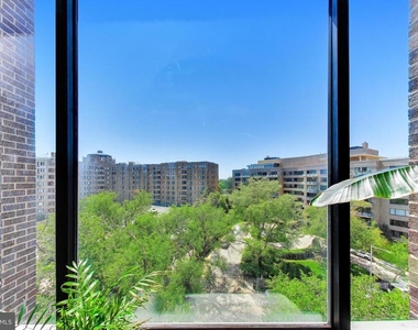 2501 Calvert Street Nw - Photo Thumbnail 3