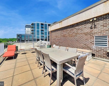 2501 Calvert Street Nw - Photo Thumbnail 16