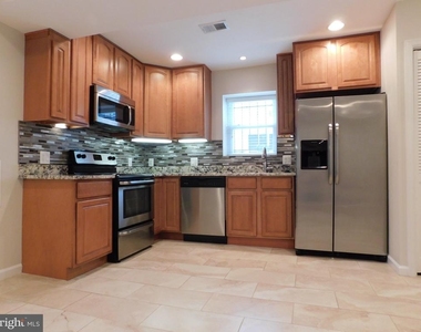 308 Webster Street Nw - Photo Thumbnail 15