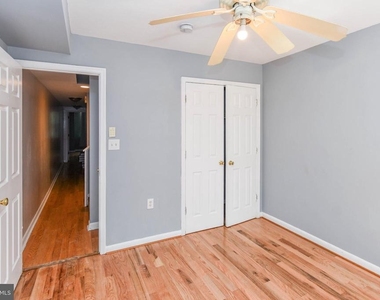 1704 Ne Montana Avenue Ne - Photo Thumbnail 11