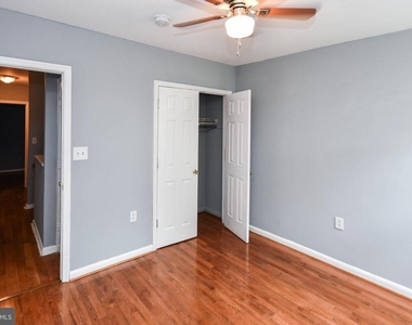 1704 Ne Montana Avenue Ne - Photo Thumbnail 21