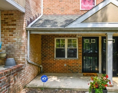 1704 Ne Montana Avenue Ne - Photo Thumbnail 1