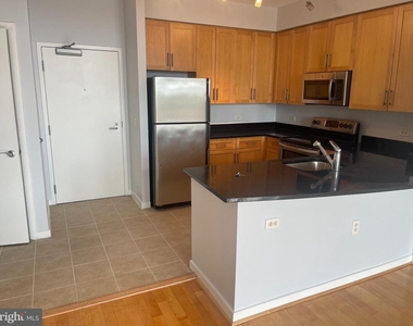 437 New York Avenue Nw - Photo Thumbnail 1
