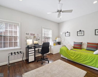 4373 Westover Place Nw - Photo Thumbnail 20