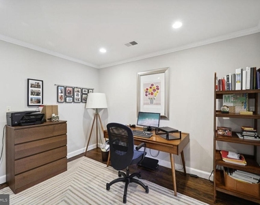 4373 Westover Place Nw - Photo Thumbnail 15