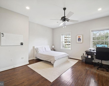 4373 Westover Place Nw - Photo Thumbnail 22