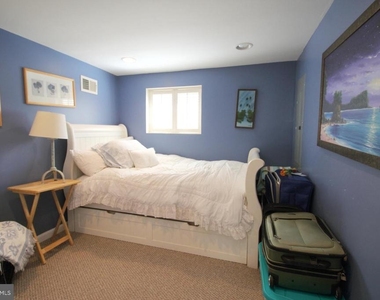 3114 16th Street Ne - Photo Thumbnail 3