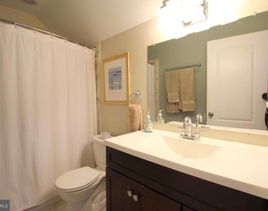3114 16th Street Ne - Photo Thumbnail 8