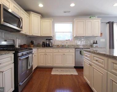 3114 16th Street Ne - Photo Thumbnail 15