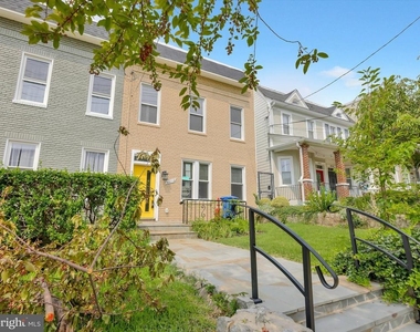 4210 4th Street Nw - Photo Thumbnail 1