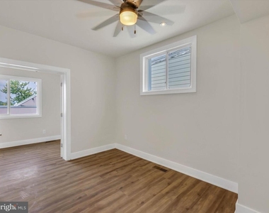 4210 4th Street Nw - Photo Thumbnail 20
